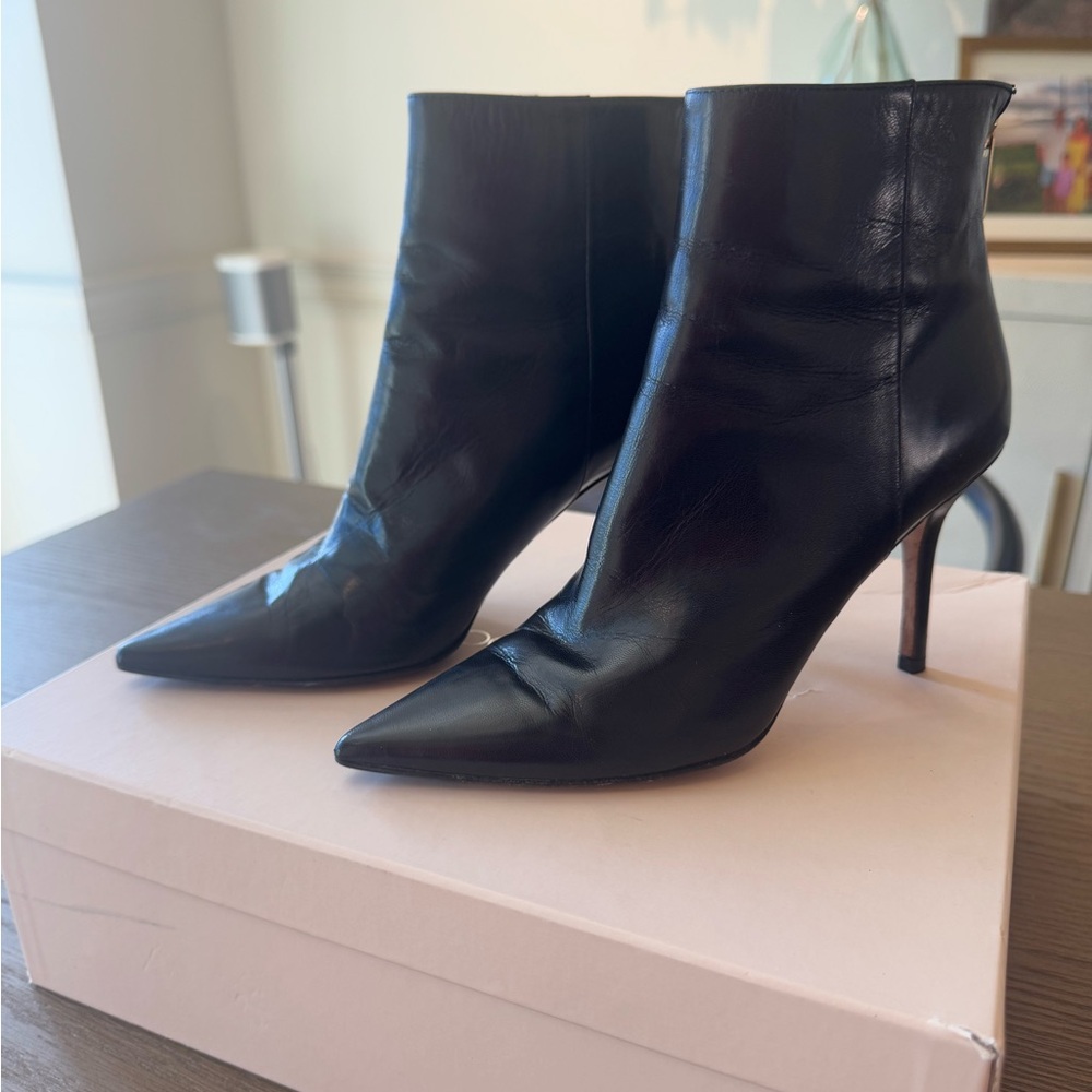 Jimmy Choo Kid Black Leather Ankle Boots Amira
Size 36.5/6.5